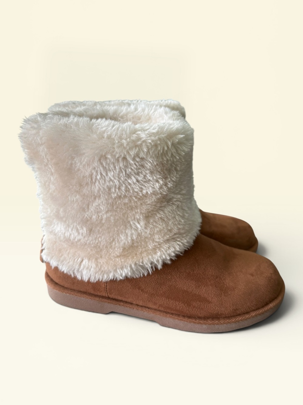 Makalu Cozy Faux Fur Lace Up Back Lined Brown Winter Boots 7.5